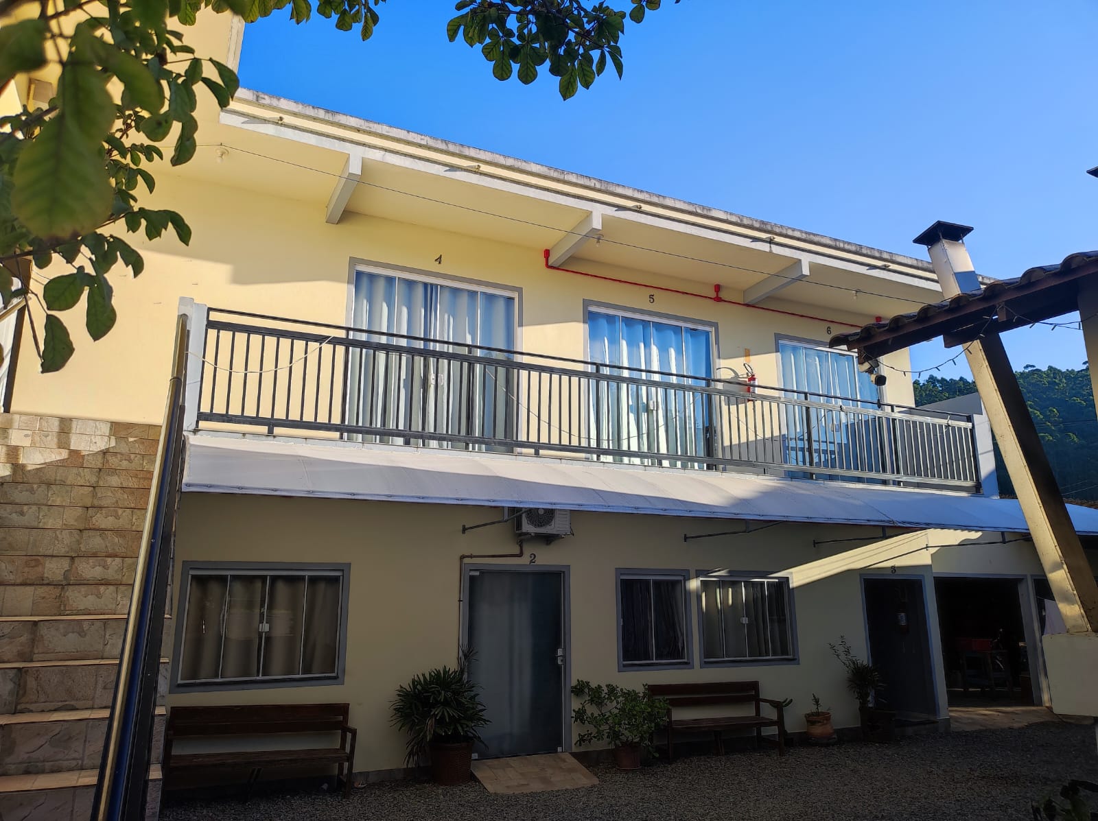 Fachada da Pousada Casa Verde